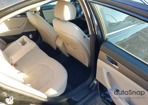 2019 Hyundai Sonata Se z USA, uszkodzony, nr VIN 5NPE24AF2KH733117